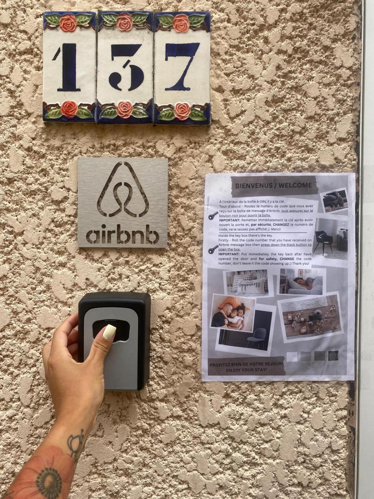 La Maison Blanche - Magnifique Chambre Chez L'Habitant 20 Min Cdg Sevran Kültér fotó